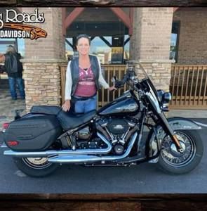 Meet your Posher, Kelly